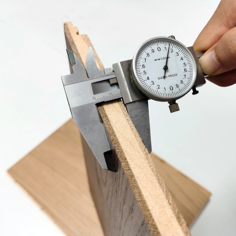 20 Renk Tel Fırçalı Meşe Mühendislik Parke Döşeme 18mm Kalınlık