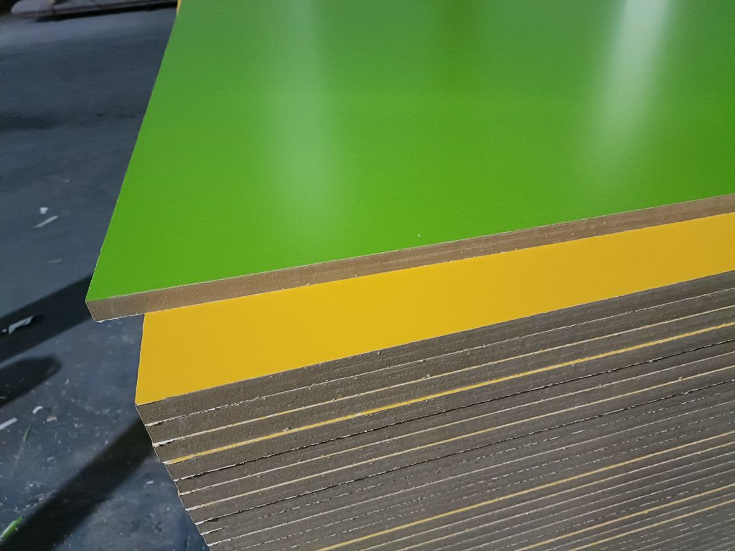 Modern 4x8 Ahşap Tahta Melamine Yüzlü Plywood Mdf veya Parçacık Mobilya için