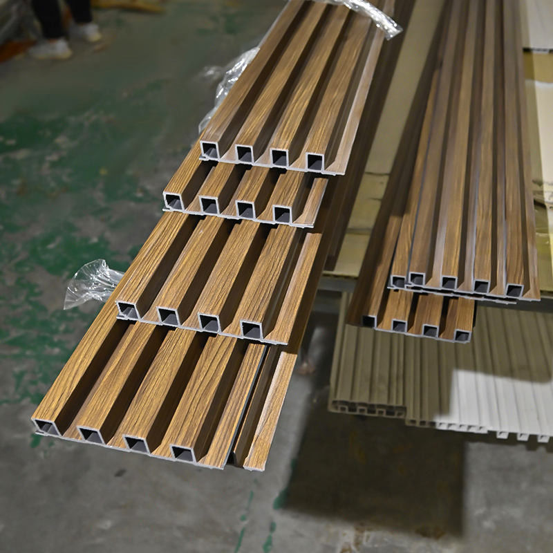 Çevreye Dostu Ahşap Plastik Kompozit WPC İç Çizgi Duvar Panelleri Duvar Kaplama Panelleri