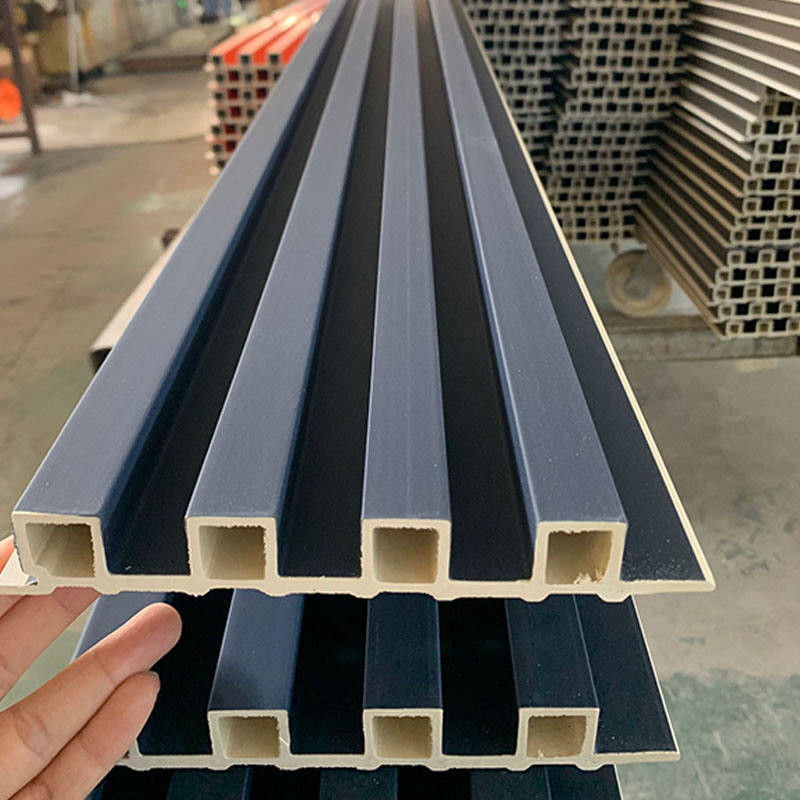 Modern Tarzı Ahşap Taneler Sabit Renkli Dekoratif WPC Duvar Paneli Oturma Odası İçin