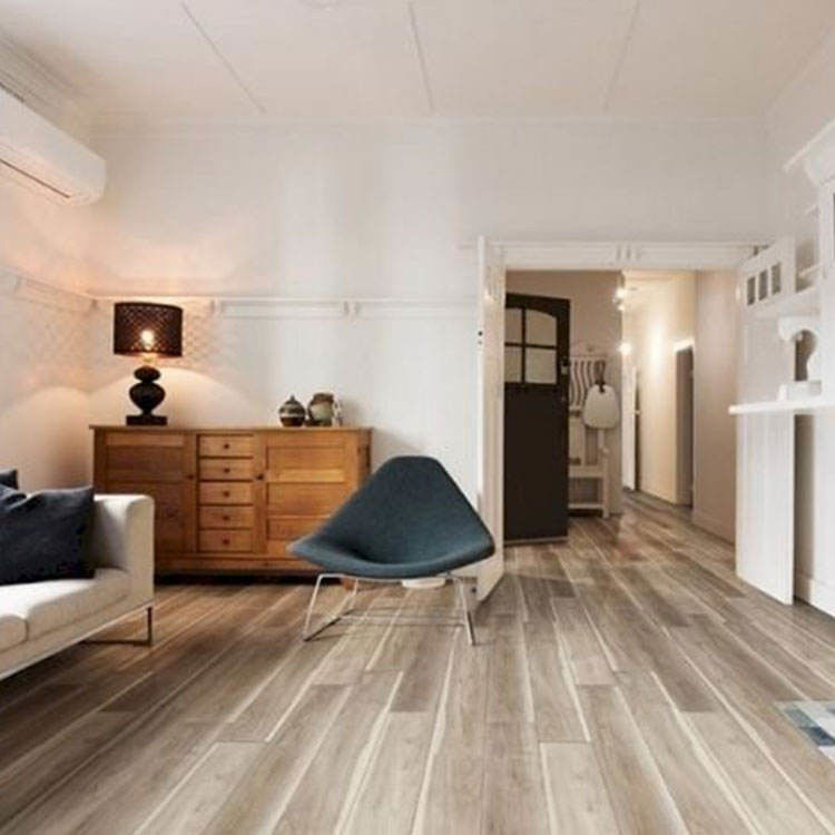 Su geçirmez Ahşap Taneler 4mm 5mm PVC Click Lock Spc Zemin Lvp Zemin Vinil Tahta IXPE ile Lüks Vinil Zemin