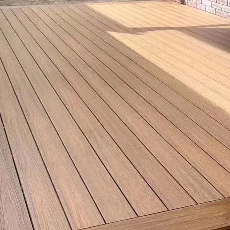 Anti UV Su geçirmez Ahşap Plastik Decking Anti Kayma Dış Teras Zemin Wpc Kompozit Zemin Kelepçeleri