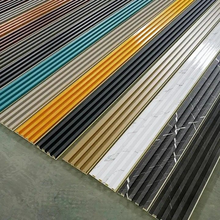 Yüksek Kaliteli Ahşap Plastik Kompozit Dekoratif İç Dekorasyon 3D Su geçirmez Wpc Dış Duvar Kaplamaları