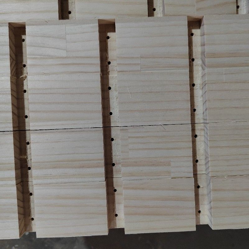 Modern Tasarım Ahşap Depolama Kulübesi Dışarıda Rustik Suya Karşı Dayanıklı Çam Ahşabı Bahçe Evi