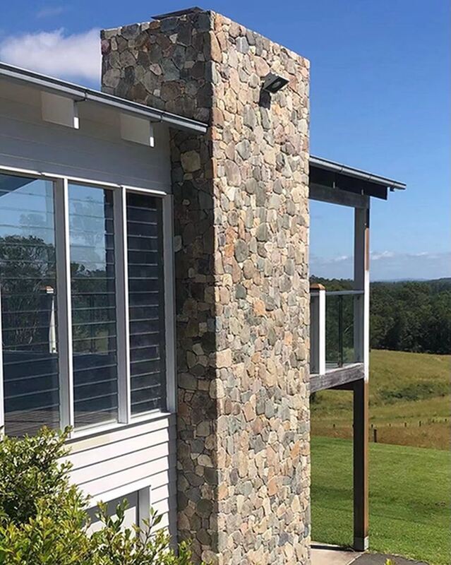 Doğal bitirme slayt kültürü Kerala'daki banyo sütunu dış ve iç duvar için taş kaplama