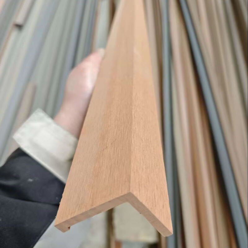 Fabrika Fiyatı WPC Dış Accessoarları Köşe Çizgisi Köşe Kaplama Köşe Çizgisi Dış Çatı ve Duvar Paneli için