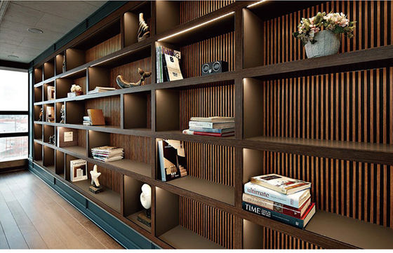 FSC Ahşap Tahıl İç WPC Duvar Paneli Neme Dayanıklı Özel Logo