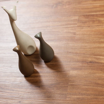 Antibakteriyel sert çekirdek Spc vinil zemin 4mm 5mm 6mm