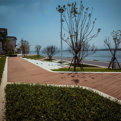 Popüler mühendislik yapımı banyo zeminleri dışarıda