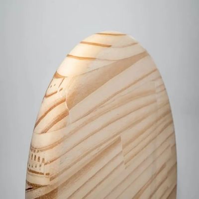 Özel olarak hazırlanmış Radiata Çam Ahşabı Kalıplama Kalıplama Çiğ Ahşabı Masa