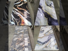 Ürünler Farklı Renklerde